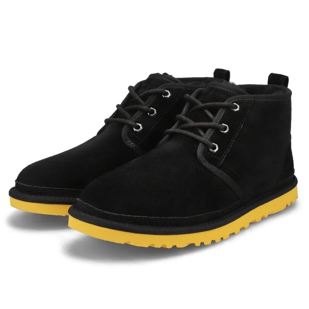NEW UGG Neumel Shearling Lined  Ankle Chukka Boots  Sz 10